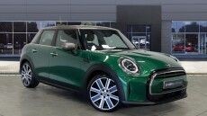 MINI Hatchback 1.5 Cooper Exclusive 5dr Auto Petrol Hatchback